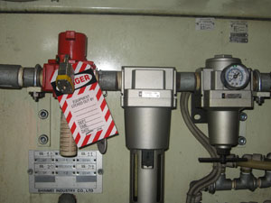 Pneumatic valve locked out/tagged out